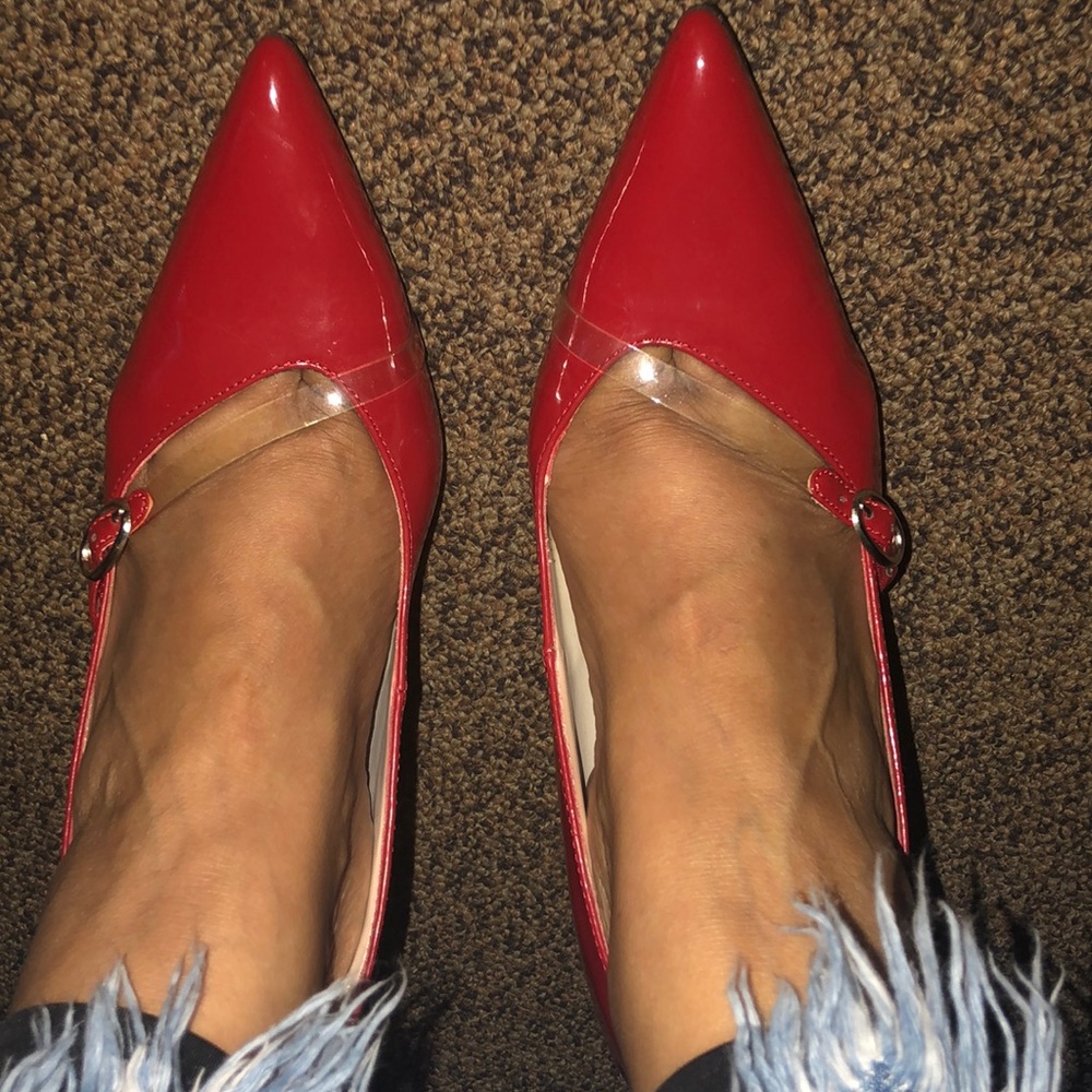 8.5 Medium Red Heels